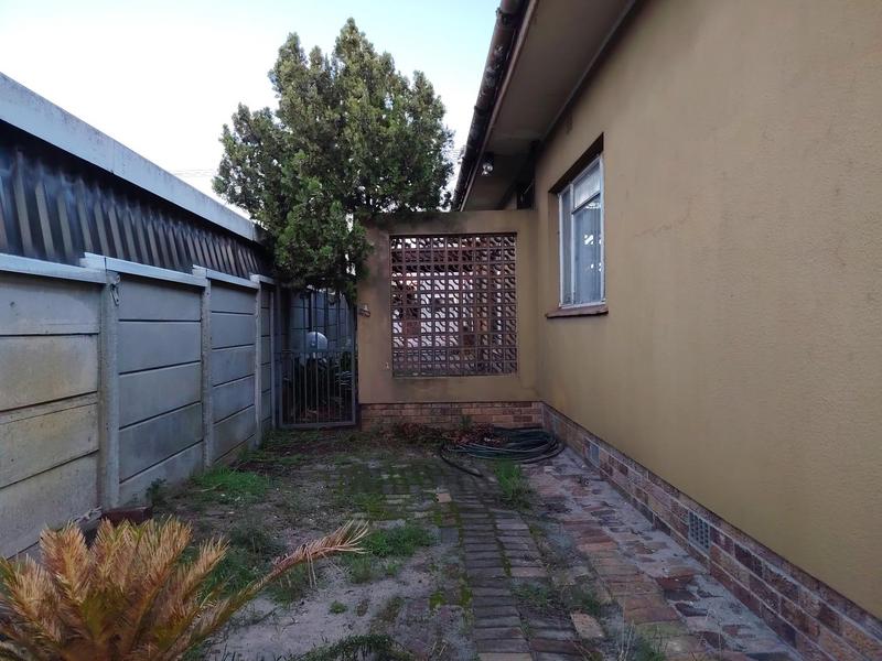 3 Bedroom Property for Sale in Brandwood Western Cape
